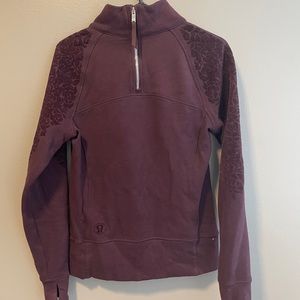 Lululemon Half Zip